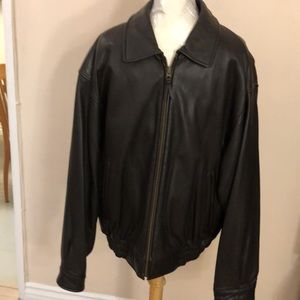 Leather jacket in great condition , like new.